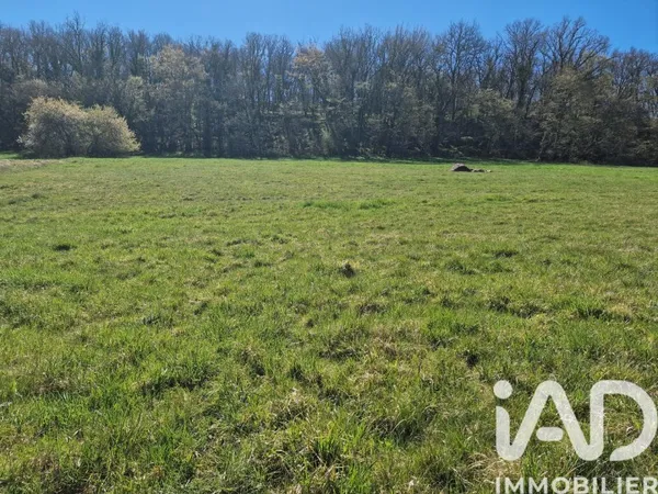 Terrain 18639 m²