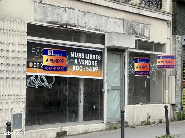 Commerce 54 m²