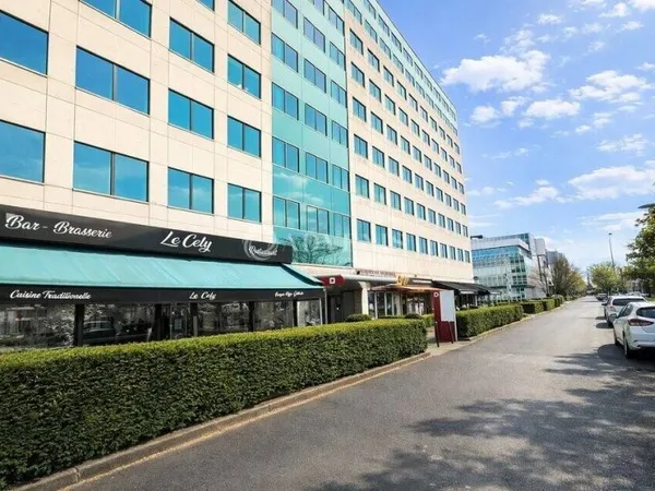 Bureaux 210 m²