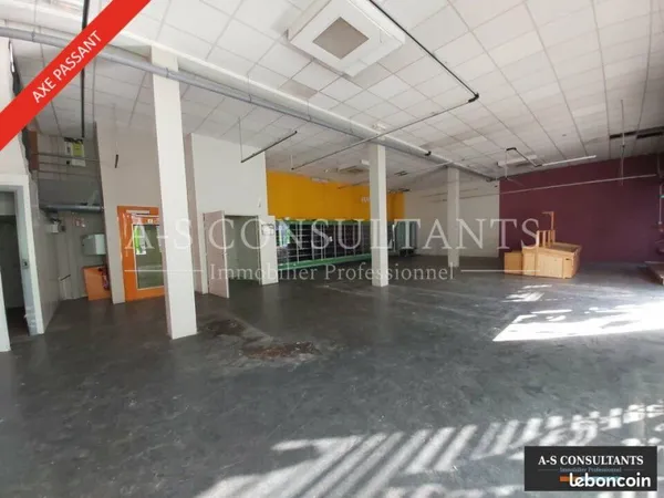 LOCAL COMMERCIAL 400 m² ANNONAY