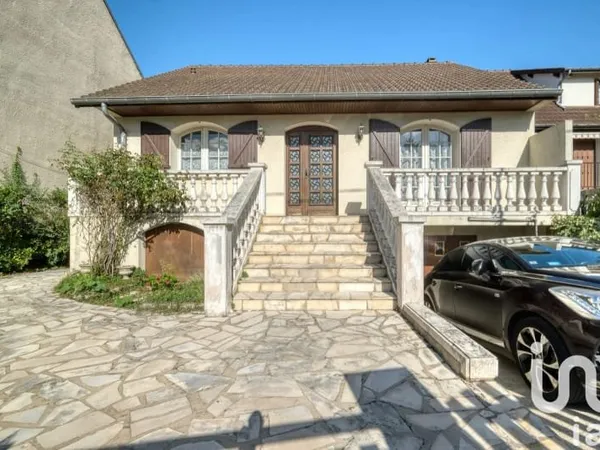 Maison 3 pièces 95 m²