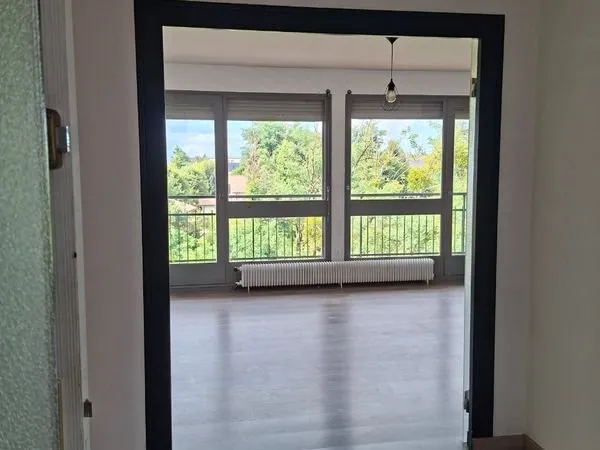 Grande appartement à Langon 120 mètres carrés avec terrasse