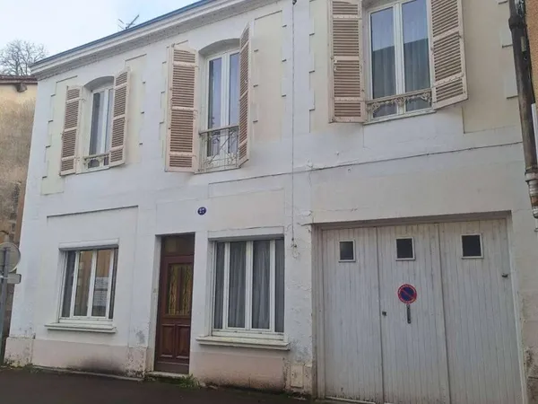 Maison 7 pièces 151 m²