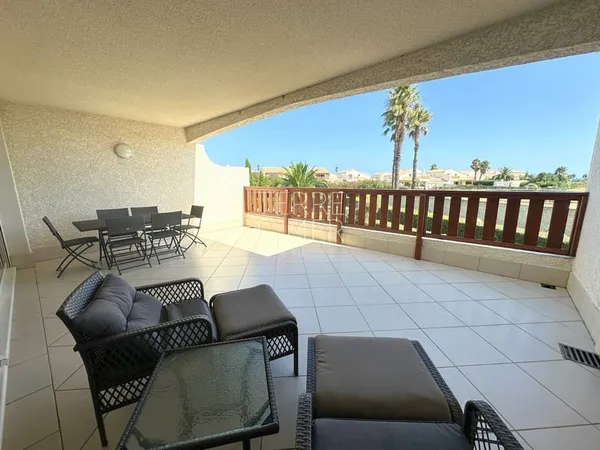 Exceptionnel - Appartement 2 pièces vue mer avec terrasse 30