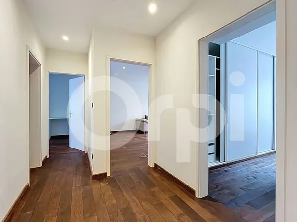 Appartement 3 pièces 84 m²