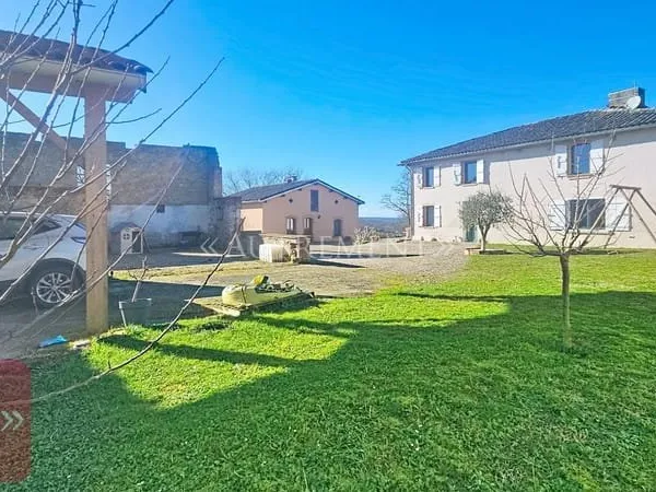 Maison Vente Montgaillard 11p 335m² 360000€