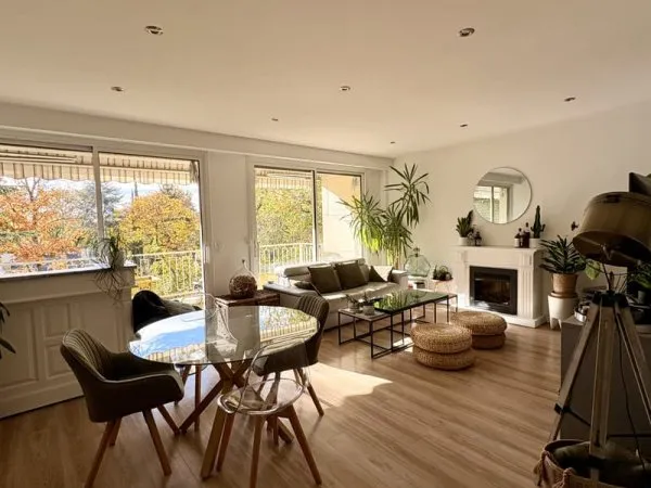Appartement T4 92 m2 Quartier Parc de la Haye