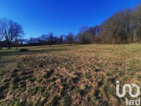 Terrain 2270 m²