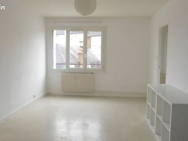 Appartement Location Bourges 1p 25m² 395€