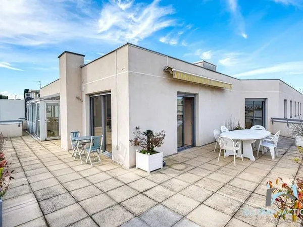 Appartement 6 pièces 150 m²