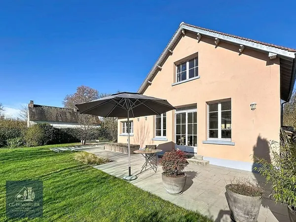 Maison Saint Jean Aux Bois , Village de charme