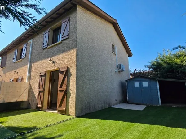 Appartement duplex 64 m² 2 chambres + stationnements + jardinet