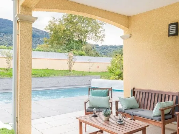 Maison de plain-pied 5 pièces 142 m²