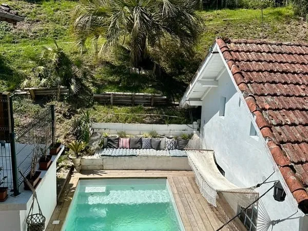 Maison de charme 300m² avec piscine, 5 ch, dépendance - Centre Castets à pied - Aucun travaux - Prix