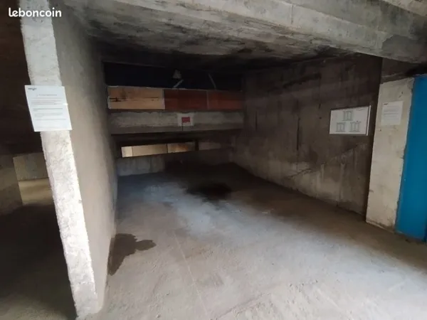 Parking couvert