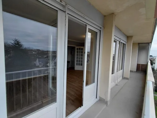 Appartement Lorient 4 pièce(s) 80.87 m2 - chauffage et eau compris dans les charges