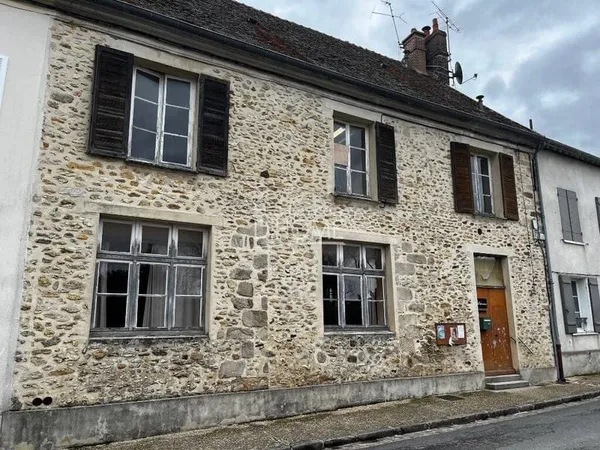 Maison 6 pièces 260 m²