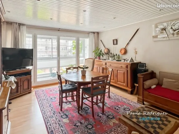 Appartement 4 pièces 82 m²