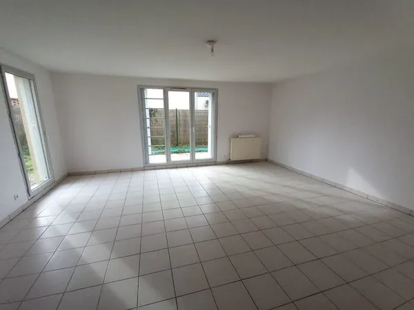 Maison T5 à PECHBONNIEU