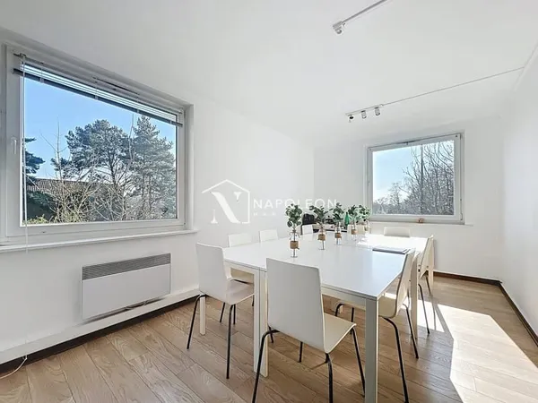 Local commercial 165 m²
