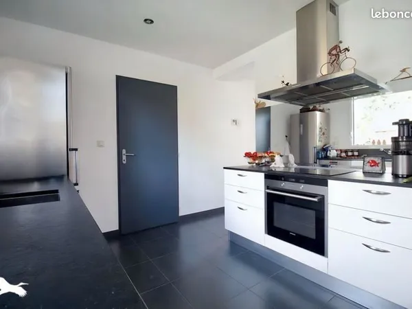 Maison 6 pièces 90 m²