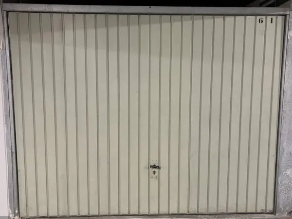Parking 12 m²