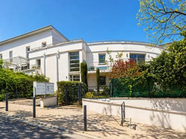 T3 duplex avec terrasse et parking ? Investissement locatif T