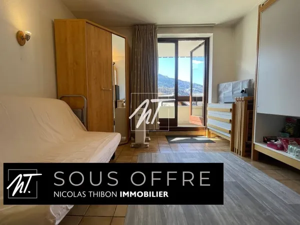 Studio 18 m2 avec balcon