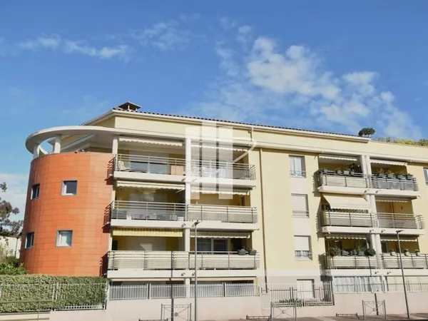 Appartement 3 pièces 79 m²