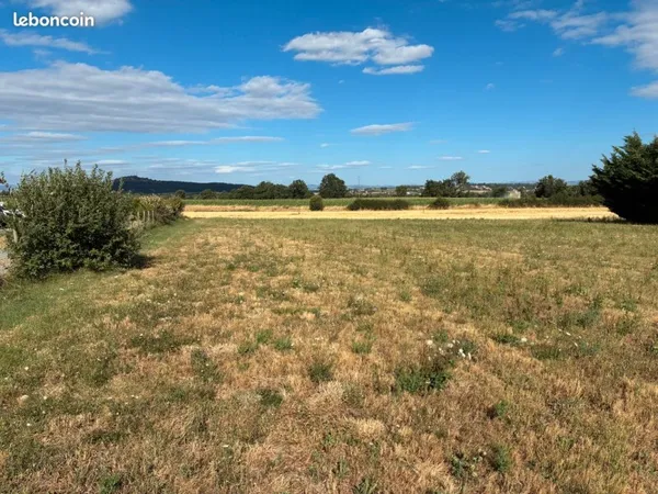 TERRAIN CONSTRUCTIBLE 1485m2