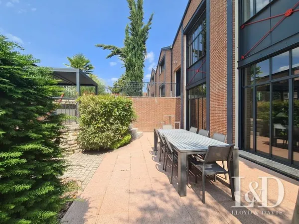 LOFT DE HAUT STANDING