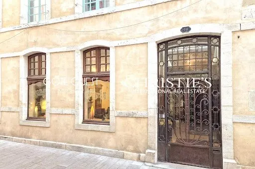 Immeuble 15 pièces 650 m²