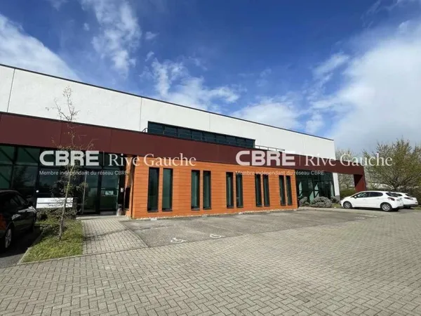 Bureaux 794 m²