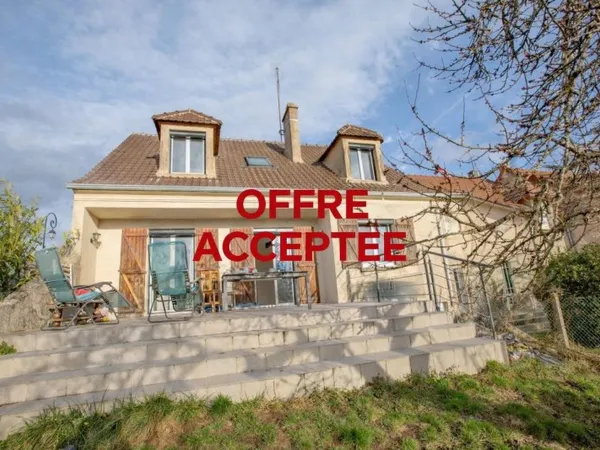 Superbe maison familiale au coeur du Mesnil ! Maison de 130 m2 avec sous sol total
