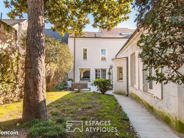 Maison 10 pièces 299 m²