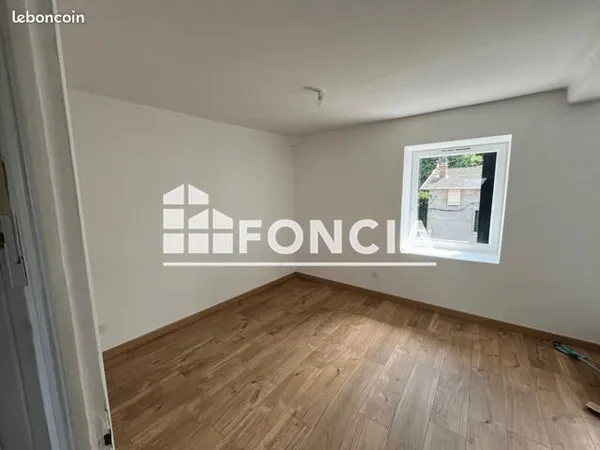 Studio 1 pièce 26 m²