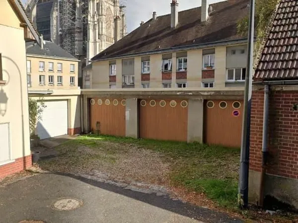 Stationnement Location Beauvais   85€