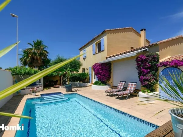 Maison/Villa T6 de 140m2 au Grau-du-roi