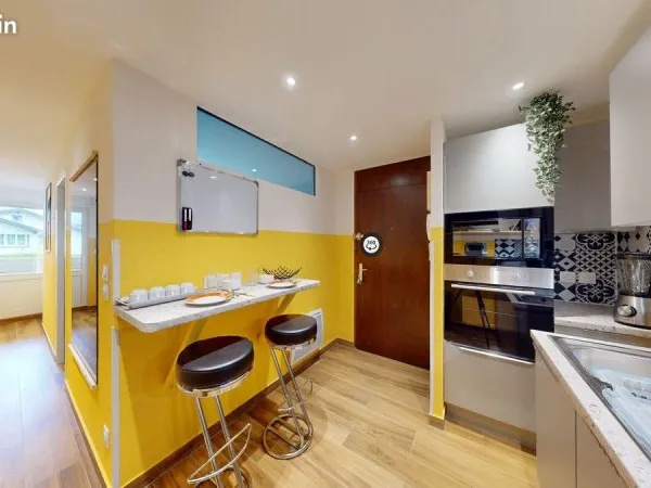 Coloc. Neuve de 2026 Chill et super sympa. De 3 chambres de 48m2 avec un grand balcon sans vis à vis
