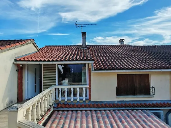 Bel appartement 3 pièces avec terrasse et garages à MOISSAC