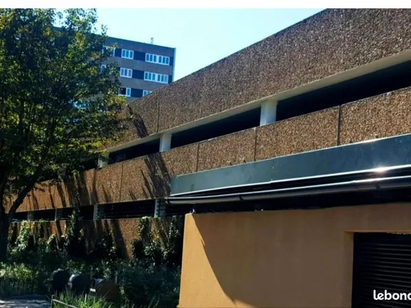 Parking à Pierrefitte sur Seine