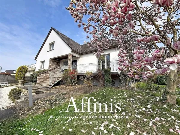 Maison 7 pièces 204 m²