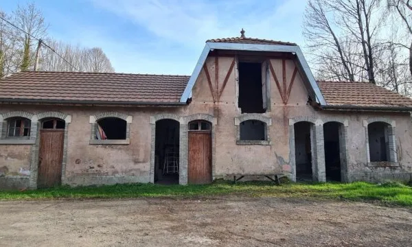 Immeuble professionnel ? Fort potentiel