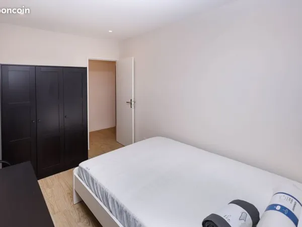 Colocation meublée - appartement de 67 m² - Meyzieu