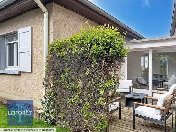 Montbrison 42600 Villa plain-pied 190 m² Piscine 4 chambres