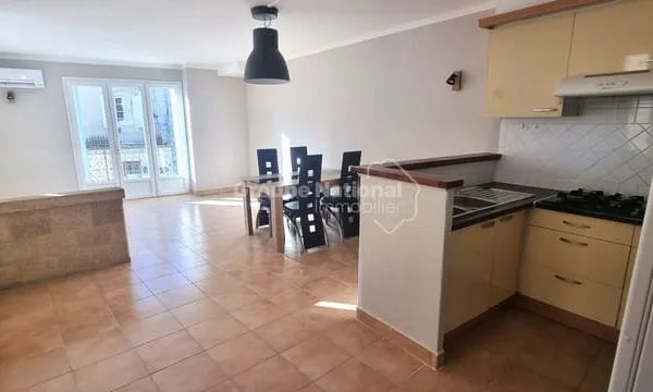 P2 meublé Cavillargues 51 m2 avec balcon