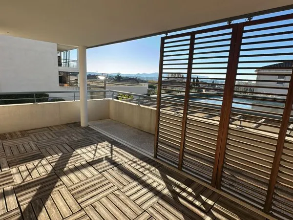 A vendre T3 66m2 Marseille Chateau Gombert 13013 Terrasse garage