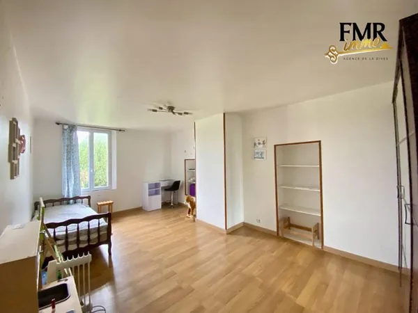 Maison 6 pièces 174 m²