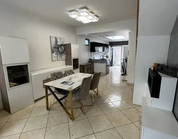 Maison 3 pièces 81 m²