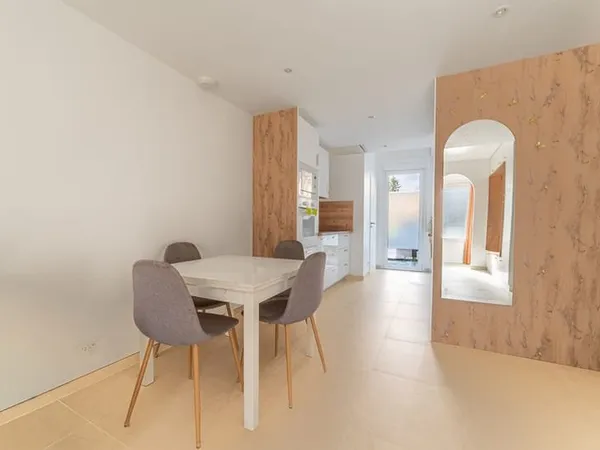 Nantes - Jonelière : Maison avec jardin en parfait état